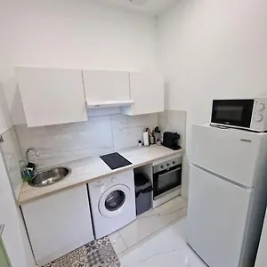 https://t1-bis-1-chambre.hotels-rhonealpes.com